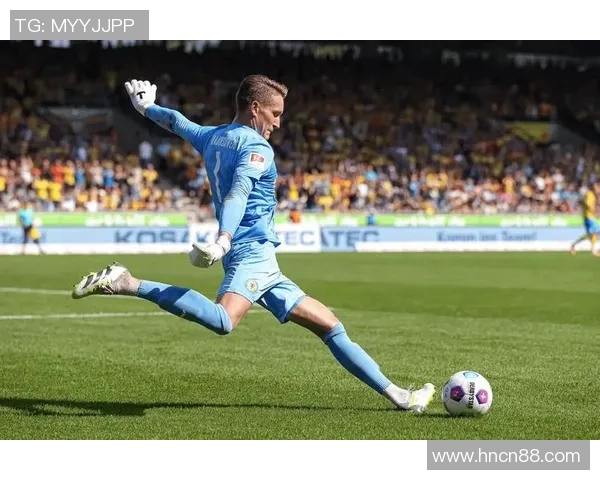 基尔队与不伦瑞克队的精彩对决分析与赛后总结